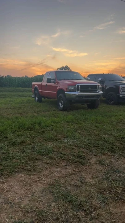 2000 Ford Super Duty 1st Gen - Image 6 of 13