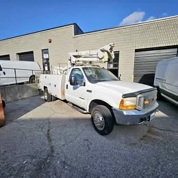 2000 Ford F-550