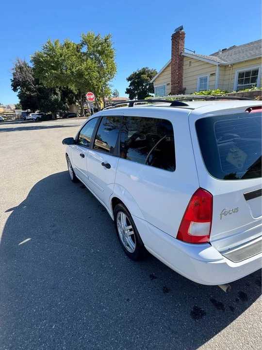 2000 Ford Focus 1st Gen - Image 3 of 6