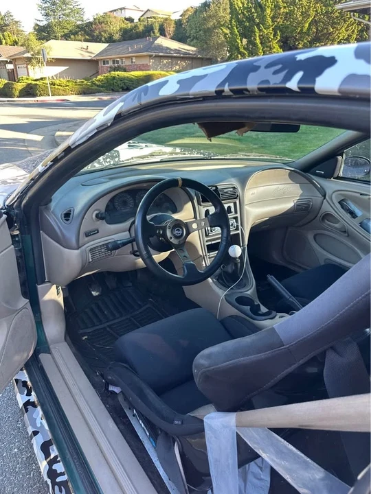2000 Ford GT 1st Gen - Image 8 of 11