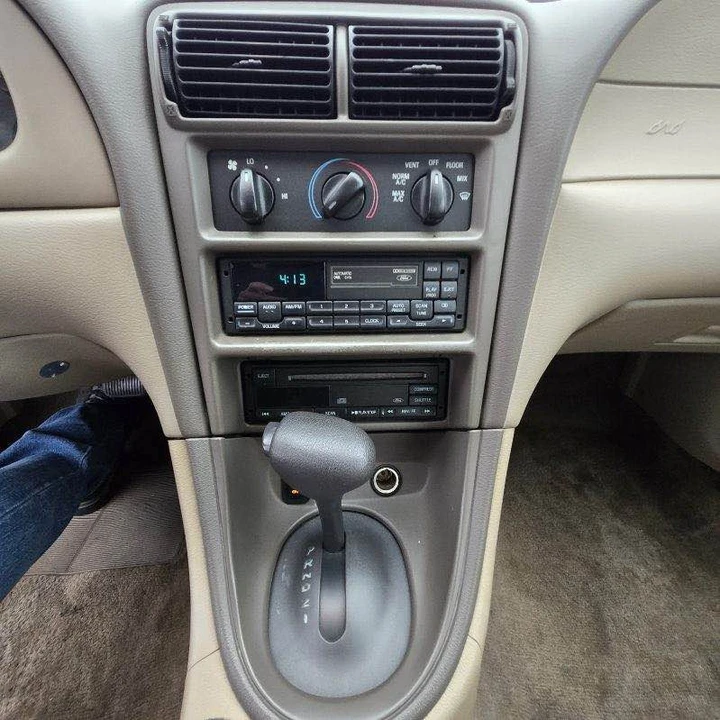 2000 Ford SN95 Mustang - Image 8 of 12
