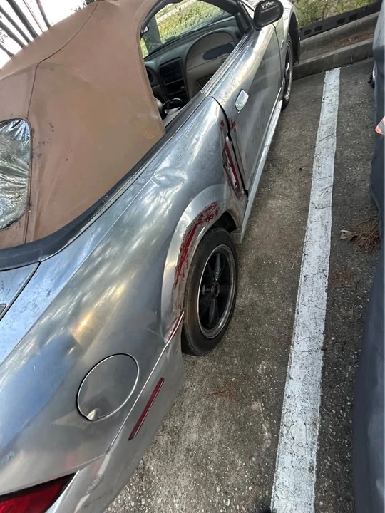 2000 Ford GT 1st Gen - Image 3 of 4