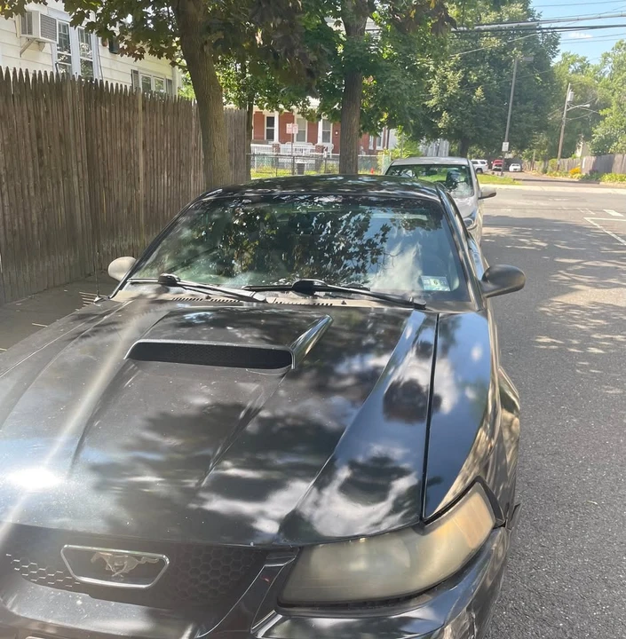 2000 Ford SN95 Mustang - Image 2 of 2