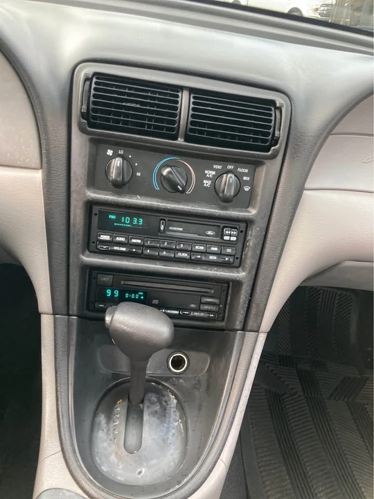 2000 Ford SN95 Mustang - Image 6 of 8