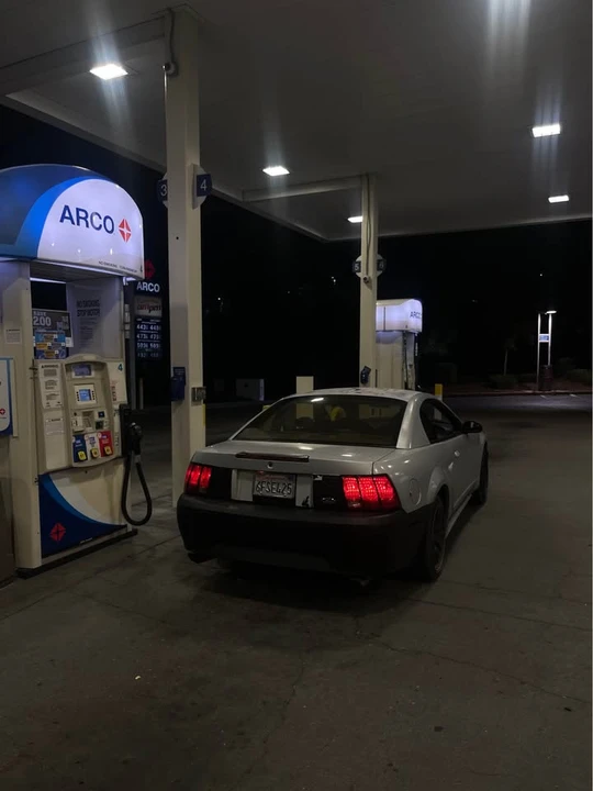 2000 Ford SN95 Mustang - Image 2 of 2