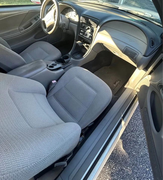 2000 Ford SN95 Mustang - Image 7 of 7