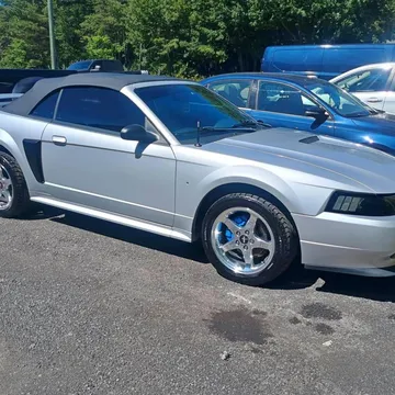 2000 Ford Mustang GT Convertible