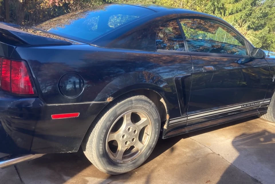 2000 Ford SN95 Mustang - Image 12 of 17