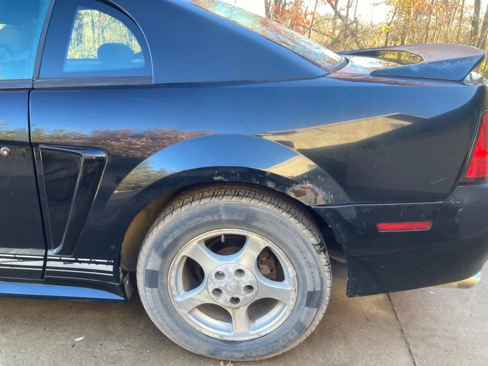2000 Ford SN95 Mustang - Image 3 of 17