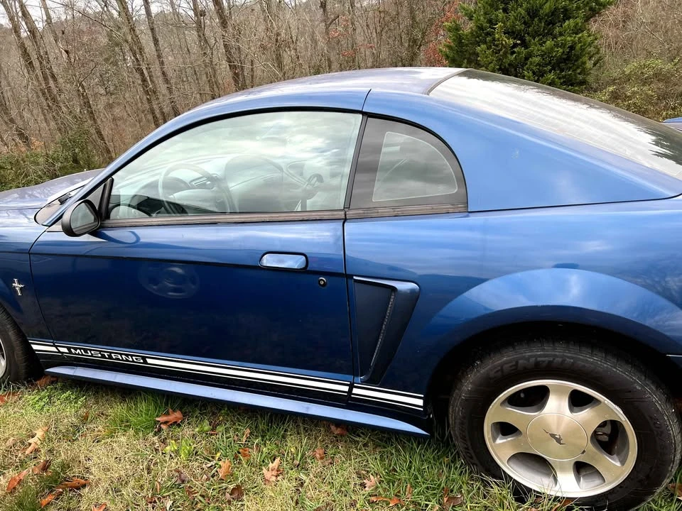 2000 Ford SN95 Mustang - Image 3 of 5