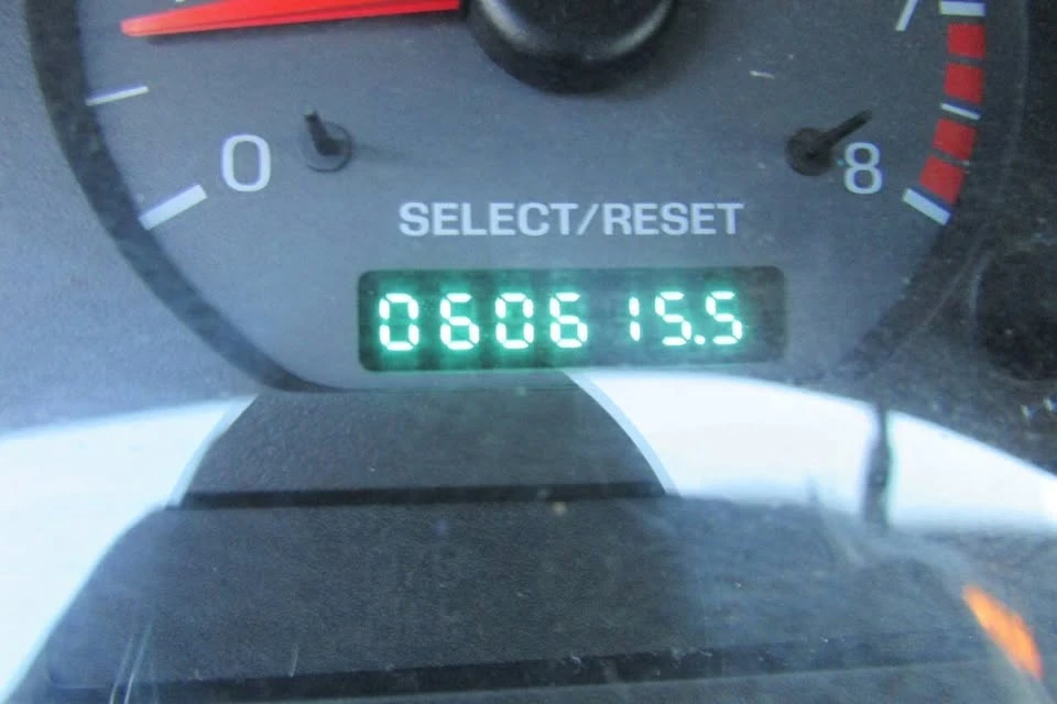 2000 Ford SN95 Mustang - Image 17 of 20