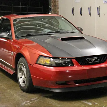 2000 Ford Mustang