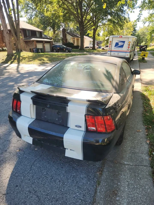 2000 Ford SN95 Mustang - Image 3 of 3