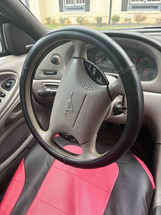 2000 Ford SN95 Mustang - Image 2 of 7