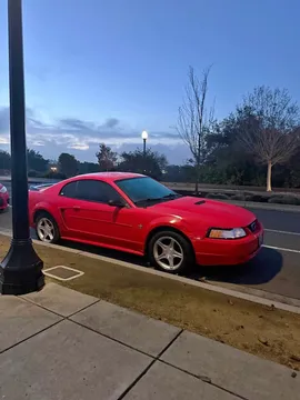 2000 Ford Mustang