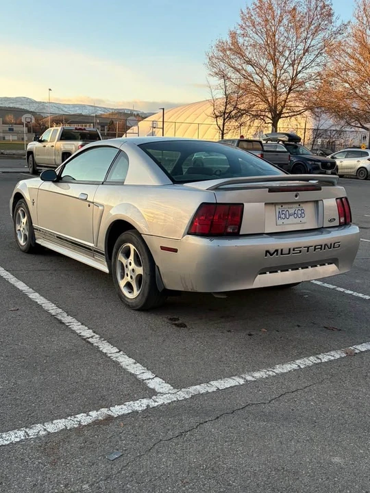 2000 Ford SN95 Mustang - Image 3 of 10