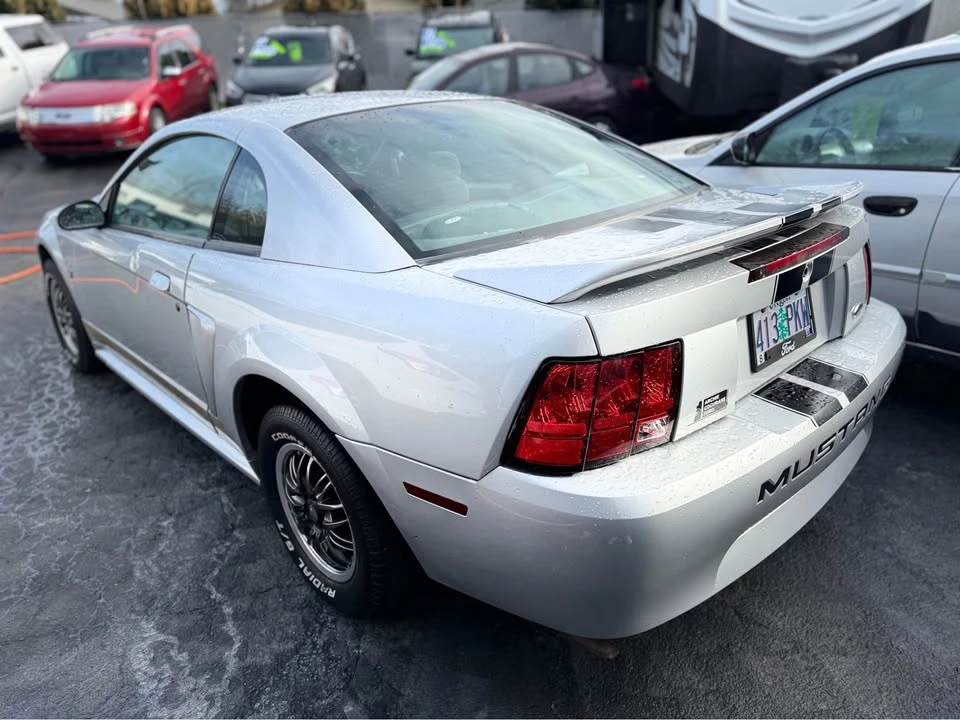 2000 Ford SN95 Mustang - Image 3 of 10