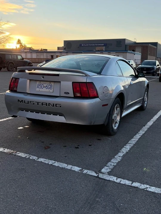 2000 Ford SN95 Mustang - Image 4 of 10