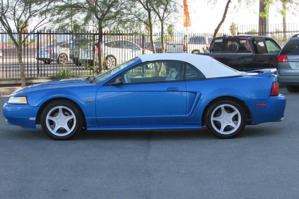 2000 Ford SN95 Mustang - Image 8 of 20