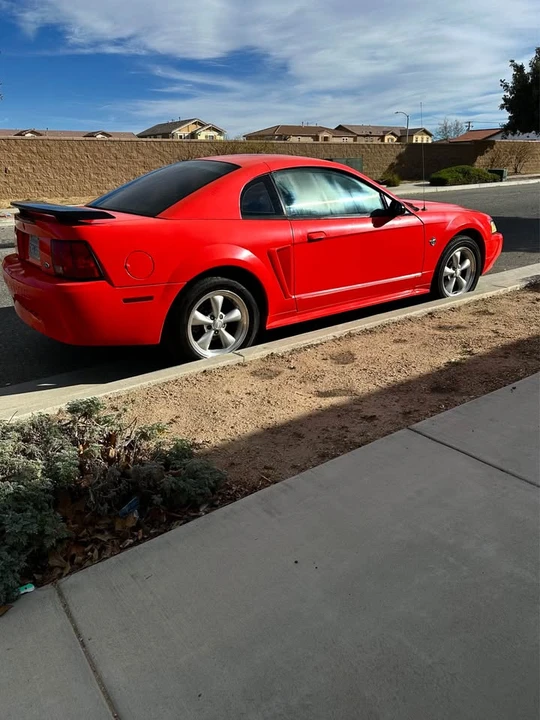 2000 Ford SN95 Mustang - Image 3 of 10