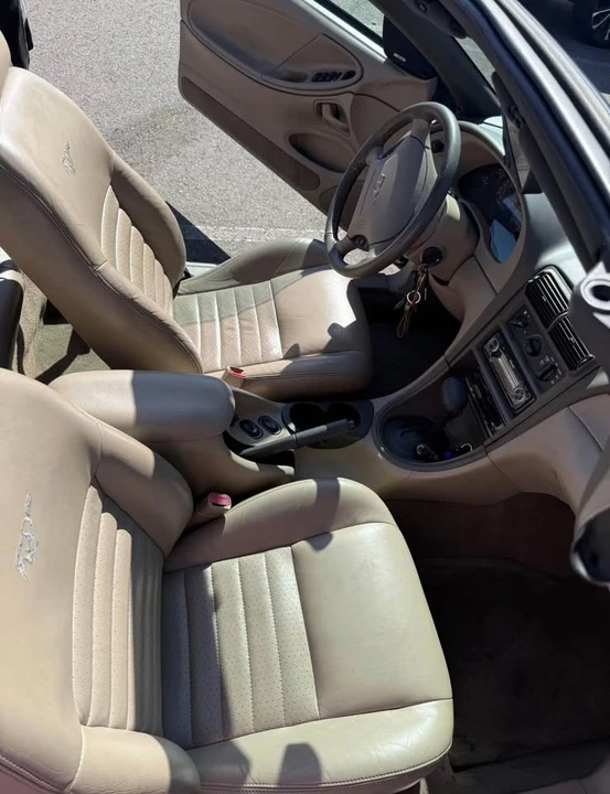 2000 Ford SN95 Mustang - Image 11 of 20
