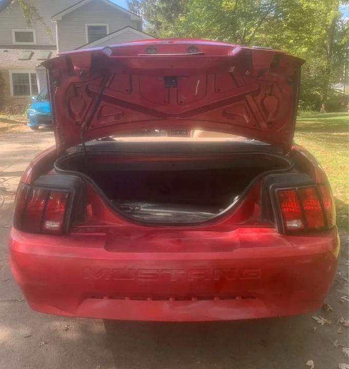2000 Ford SN95 Mustang - Image 5 of 9