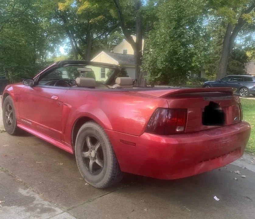 2000 Ford SN95 Mustang - Image 3 of 9