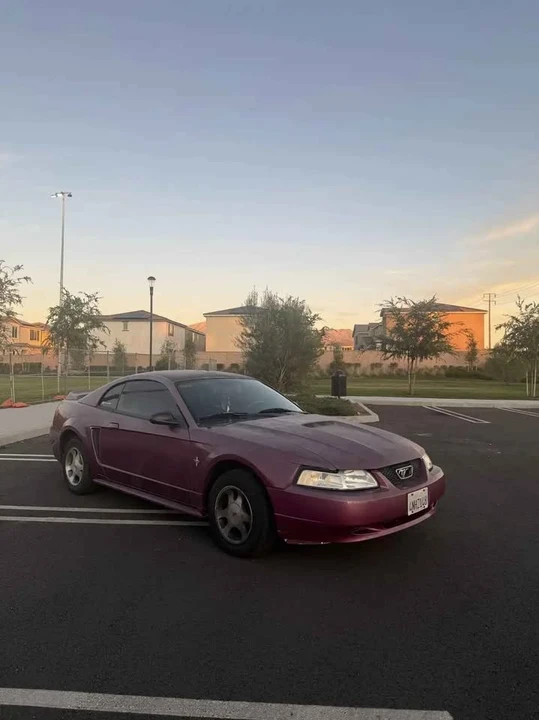2000 Ford SN95 Mustang - Image 2 of 6