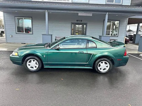 2000 Ford Mustang Coupe