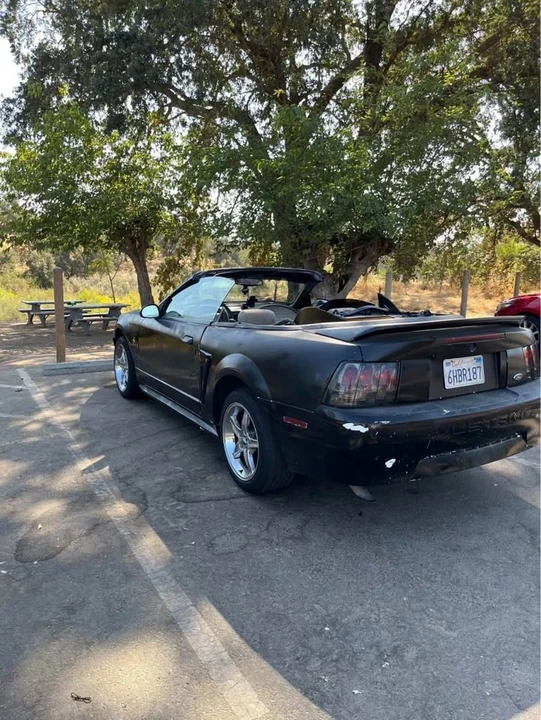 2000 Ford SN95 Mustang - Image 2 of 2