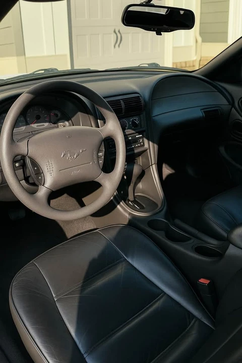 2000 Ford SN95 Mustang - Image 2 of 4