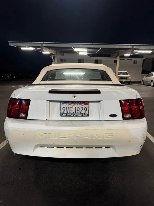 2000 Ford SN95 Mustang - Image 5 of 17
