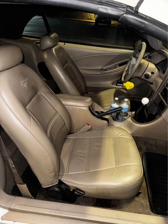 2000 Ford SN95 Mustang - Image 13 of 17