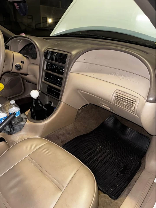 2000 Ford SN95 Mustang - Image 14 of 17