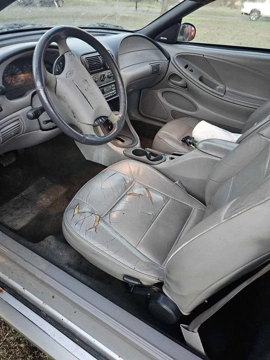 2000 Ford SN95 Mustang - Image 7 of 9