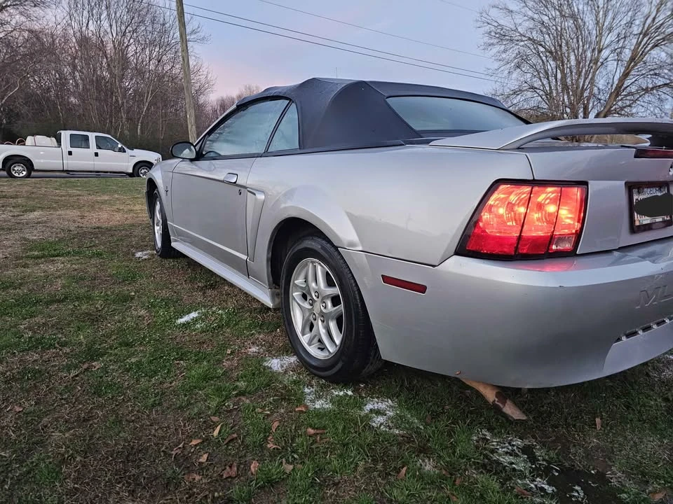2000 Ford SN95 Mustang - Image 5 of 9