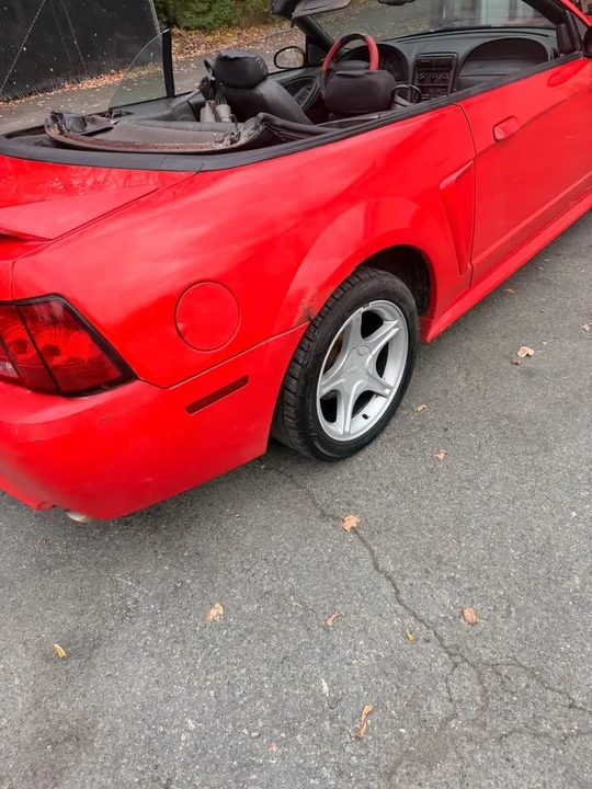 2000 Ford SN95 Mustang - Image 6 of 9