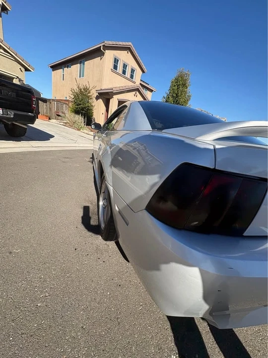 2000 Ford SN95 Mustang - Image 3 of 10