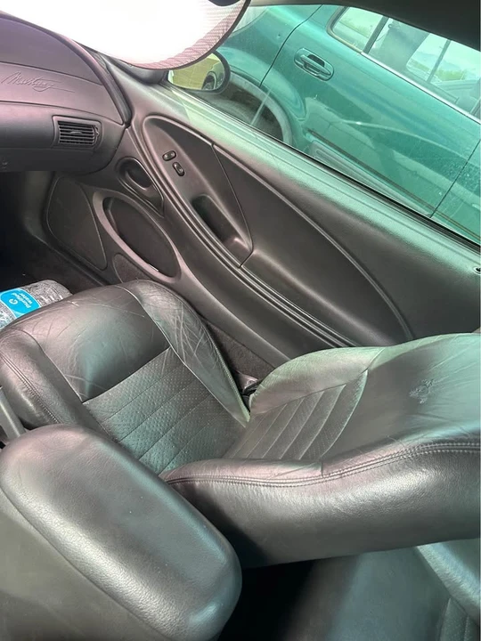 2000 Ford SN95 Mustang - Image 11 of 13