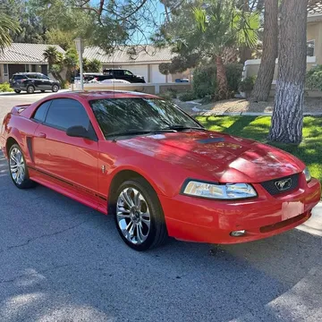 2000 Ford Mustang Coupe