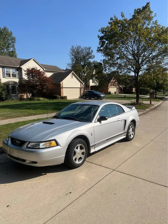 2000 Ford SN95 Mustang - Image 2 of 7