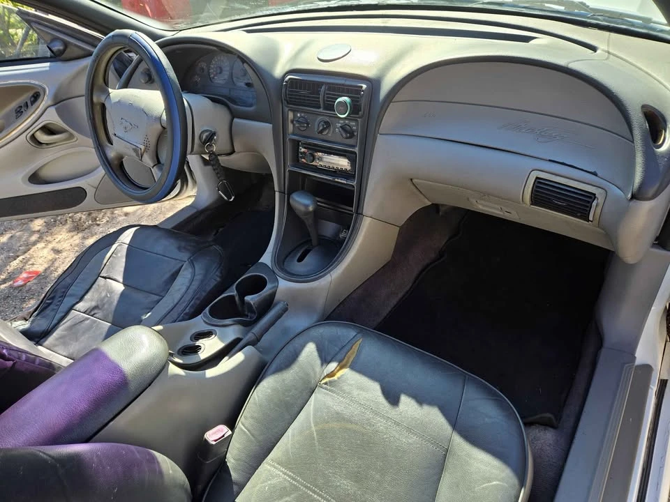 2000 Ford SN95 Mustang - Image 11 of 13