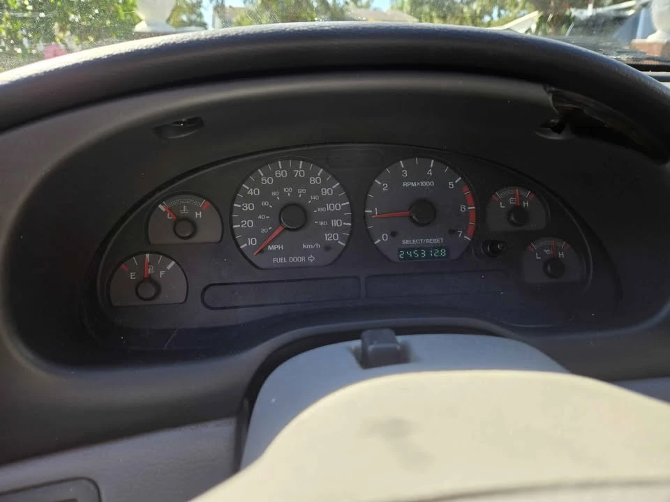2000 Ford SN95 Mustang - Image 6 of 13