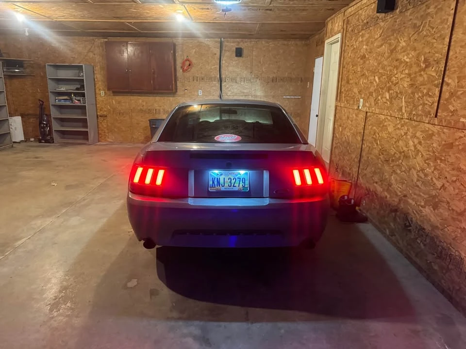 2000 Ford SN95 Mustang - Image 2 of 4