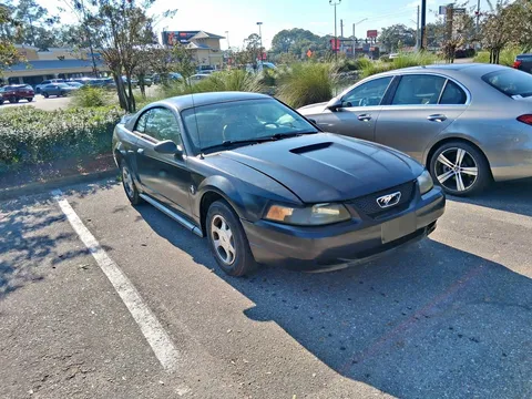 2000 Ford Mustang Coupe