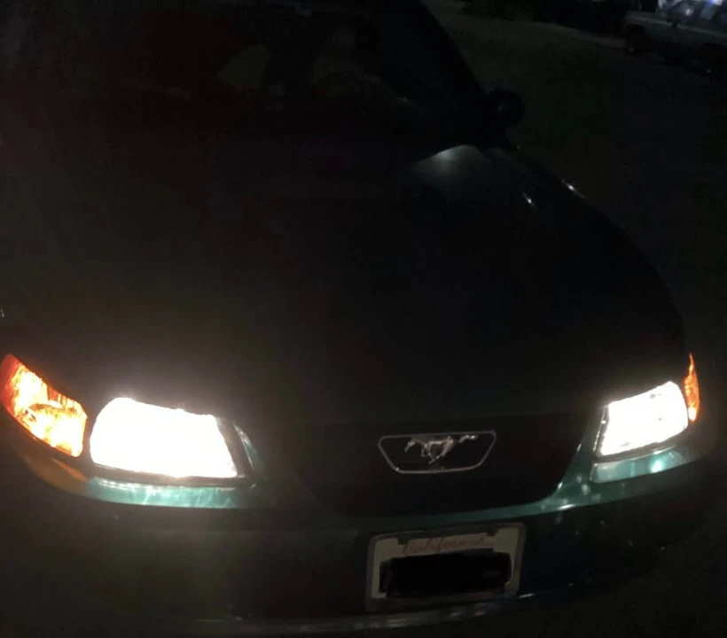 2000 Ford SN95 Mustang - Image 10 of 11