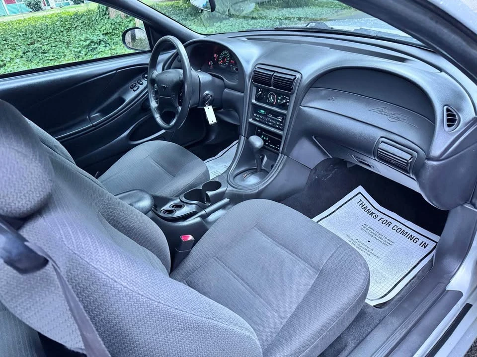 2000 Ford SN95 Mustang - Image 10 of 16