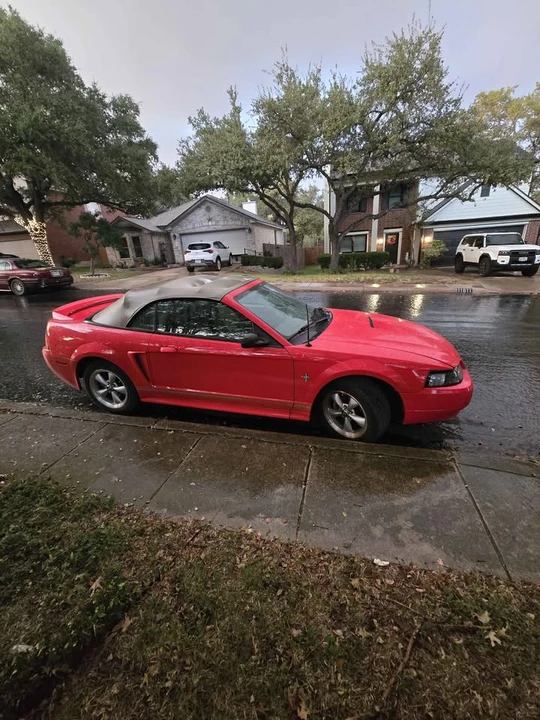 2000 Ford SN95 Mustang - Image 2 of 10