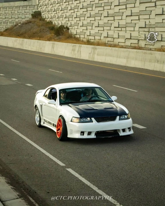2000 Ford SN95 Mustang - Image 2 of 4