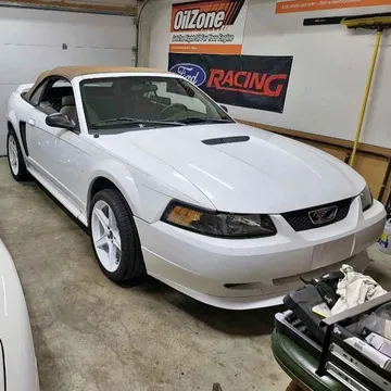 2000 Ford Mustang GT